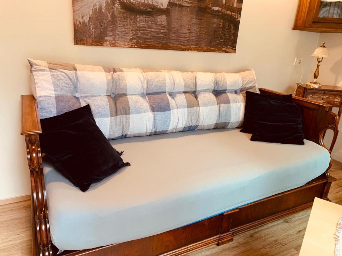 Apartamento Il Borghetto Di Torno Exterior foto