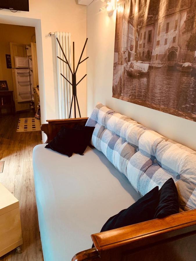 Apartamento Il Borghetto Di Torno Exterior foto