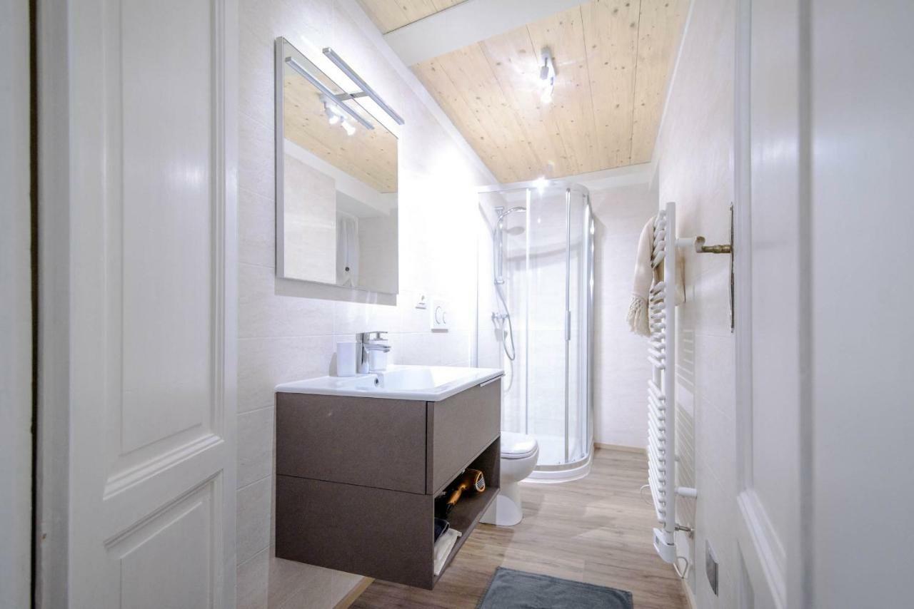 Apartamento Il Borghetto Di Torno Exterior foto