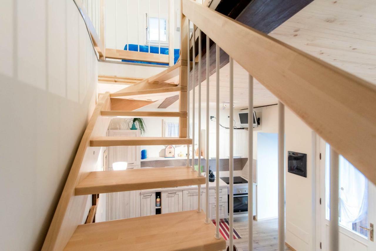 Apartamento Il Borghetto Di Torno Exterior foto