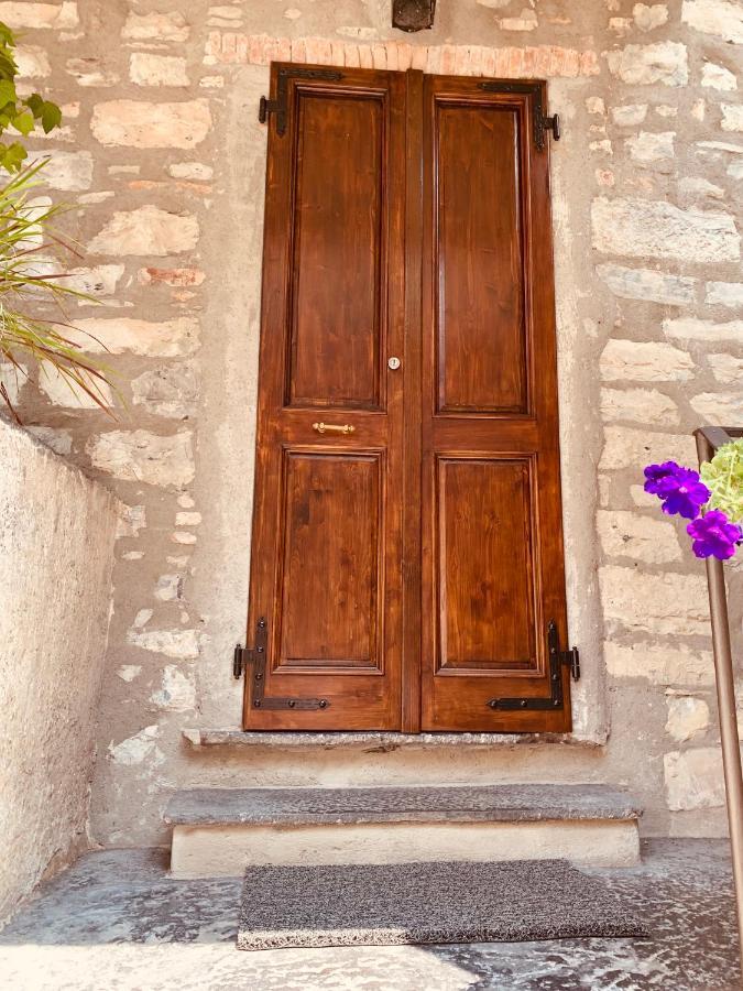 Apartamento Il Borghetto Di Torno Exterior foto
