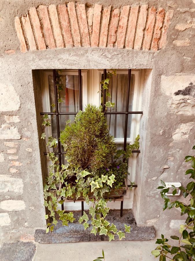 Apartamento Il Borghetto Di Torno Exterior foto